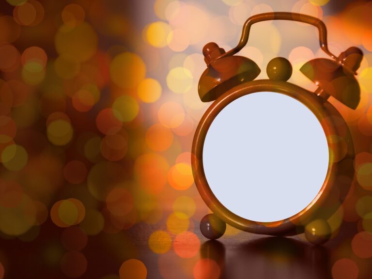 clock-598837_960_720
