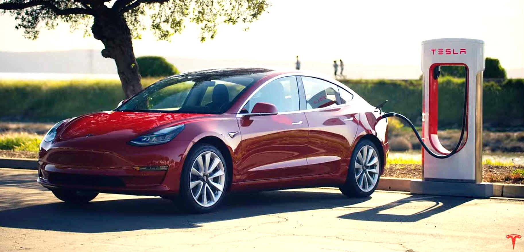 tesla-model-3-supercharger