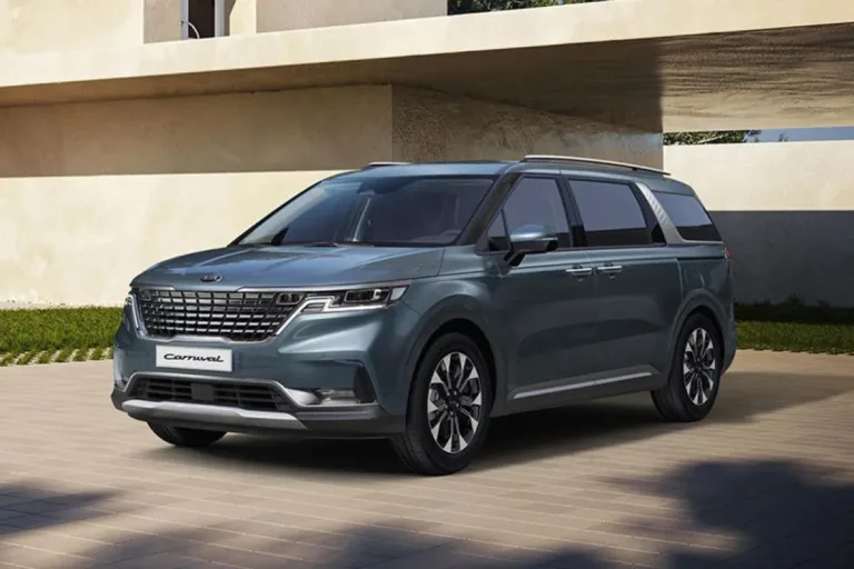 kia-carnival-depan.jpg