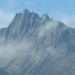 puncak-carstensz-asal-usul-nama-20250303120506