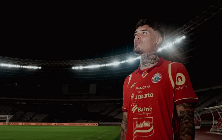 shayne pattinama persija