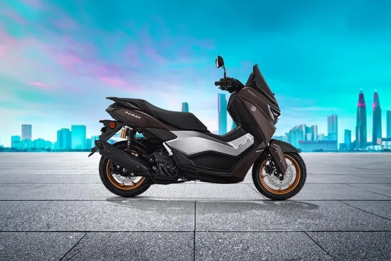 yamaha-nmax-turbo-right-side-viewfull-image-331101
