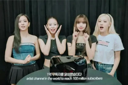 Anggota grup idola asal Korea Selatan Jisoo, Jennie, Lisa, dan Rose merayakan pencapaian 100 juta subscribers dengan membuat video "Thank you BLINKs" di saluran @BLACKPINK pada Sabtu (21/2/2026). (Foto: YouTube/@BLACKPINK)