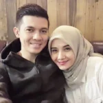 Aktor Irwansyah dan istrinya Zaskia Sungkar. (Foto: Instagram/@irwansyah_15)