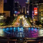 Jakarta Light Festival akan menghadirkan kompetisi dekorasi lampion antargedung di sekitar Bundaran HI.