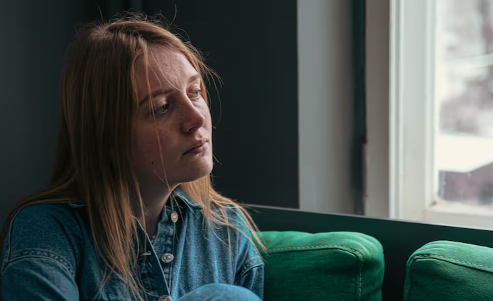 Hubungan yang sehat adalah investasi jangka panjang bagi kesehatan tubuh dan jiwa. Jika ada orang toxic di sekitar, jangan ragu untuk menjaga jarak demi kebaikan diri sendiri.