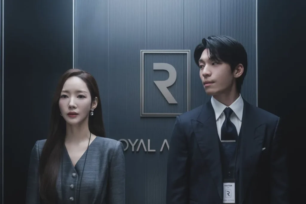 Salah satu adegan di film terbaru "Siren's Kiss" thriller psikologis yang dibintangi Park Min-young dan Wi Ha-jun yang akan tayang di Prime Video. (Foto: Prime Video)