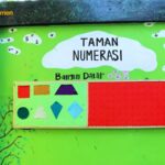 SDN 04 Meruya Selatan, Jakarta Barat, menjadi saksi lahirnya inovasi bertajuk INTAN (Inovasi Taman Numerasi). Ruang belajar terbuka ini dirancang sebagai area interaktif di mana siswa bisa memahami konsep matematika melalui media konkret, permainan edukatif, dan aktivitas berbasis proyek.