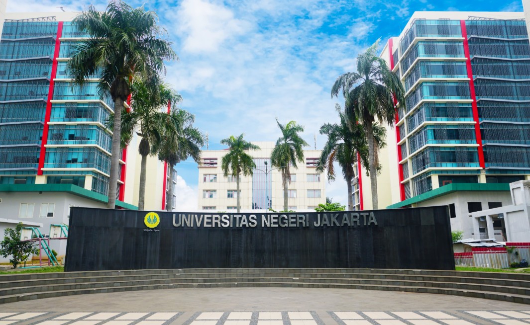 Buat kamu para pejuang Seleksi Nasional Berdasarkan Prestasi (SNBP) 2026 yang ngincer Universitas Negeri Jakarta (UNJ), siap-siap buka strategi baru! (Foto: UNJ Jakarta)