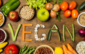 Peneliti menemukan fakta bahwa bayi dari keluarga vegan dan vegetarian tumbuh dengan laju yang nyaris sama dengan bayi yang mengonsumsi makanan omnivora—selama kebutuhan gizinya direncanakan dengan baik.