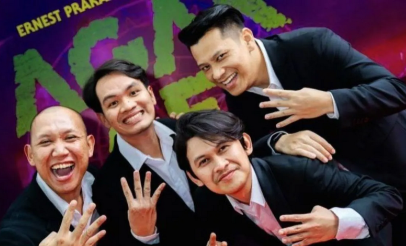 Bene Dion, Indra Jegel, Oki Rengga dan Boris Bokir berpose bersama mempromosikan film Agak Laen yang kini sedang tayang di bioskop seluruh Indonesia. (Foto: Poplicist Publicist)