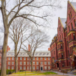 Lembaga pemeringkatan perguruan tinggi bergengsi, THE World University Rankings (THE WUR) 2026, baru saja merilis daftar kampus terbaik dunia untuk bidang engineering dan Harvard University menempati posisi puncak.