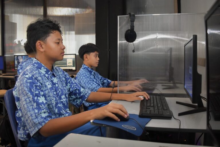 Siswa tingkat akhir jenjang SD dan SMP sederajat mulai menjalani tahapan gladi bersih Tes Kemampuan Akademik (TKA).