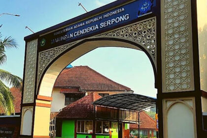 Madrasah Aliyah Negeri (MAN) Insan Cendekia (IC) Serpong kembali menempati posisi puncak sebagai SMA terbaik di Indonesia. MAN IC Serpong sudah mengumumkan jadwal pelaksanaan Seleksi Nasional Murid Baru (SNMB) tahun ajaran 2026/2027. (Foto: Dok. MAN IC Serpong)