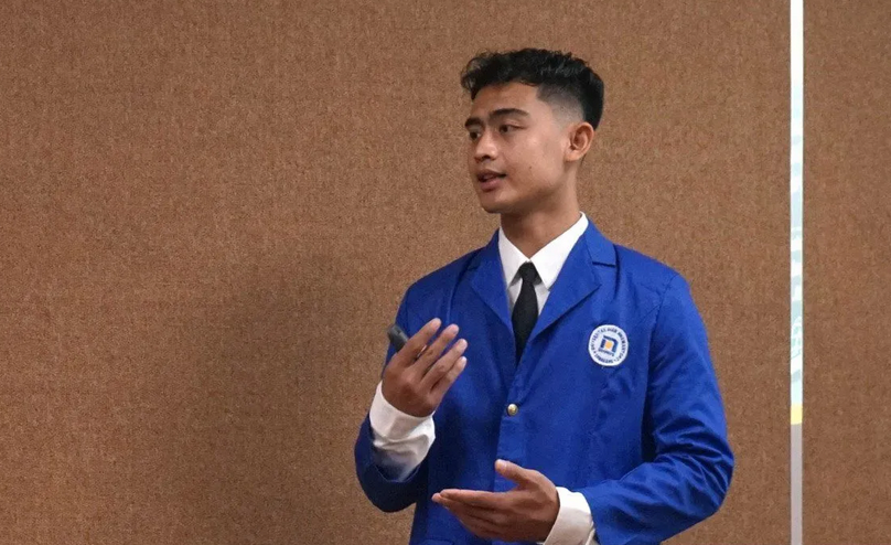 Pratama Arhan saat mengikuti sidang skripsi di Universitas Dian Nuswantoro Semarang, Rabu (1/4/2026). (Foto: Udinus)