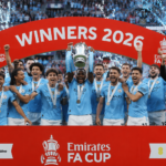 Manchester City kembali membuktikan diri sebagai penguasa sepak bola Inggris. Tim asuhan Pep Guardiola sukses menjuarai Piala FA 2026 setelah menundukkan Chelsea dengan skor tipis 1-0 pada laga final di Stadion Wembley, Sabtu (16/5/2026).