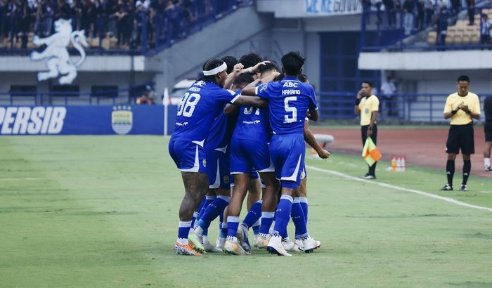 Para pemain Persib Bandung merayakan kemenangan. (Foto: Dok. Persib)
