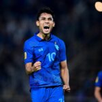 Hingga edisi 2026, nama penyerang legendaris Thailand, Teerasil Dangda, masih bertengger kokoh di puncak daftar top skorer sepanjang masa Piala AFF dengan total 25 gol.