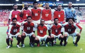Indonesia menjadi pemegang rekor kemenangan terbesar sepanjang sejarah Piala AFF. Rekor tersebut tercipta pada fase grup edisi 2002 ketika Timnas Indonesia (tampak dalam gambar) menghancurkan Filipina dengan skor telak 13-1 di Stadion Utama Gelora Bung Karno, Jakarta. (Foto: Tangkapan layar PSSI)